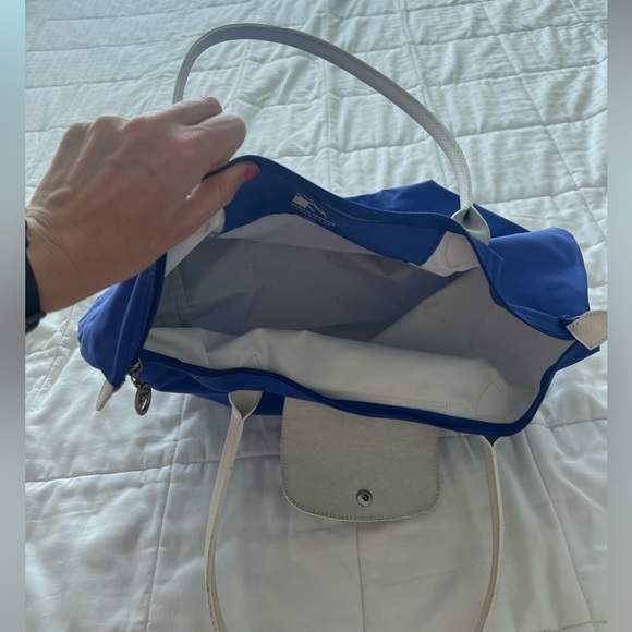 Longchamp Sarah Morris Le Pliage Large Tote Bag in white and blue - Picture 4 of 8